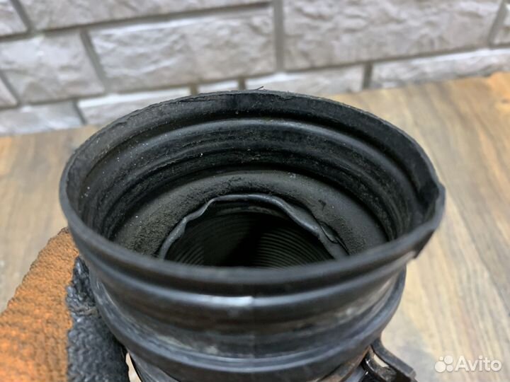 Skoda Octavia A7 Патрубок воздушного фильтра