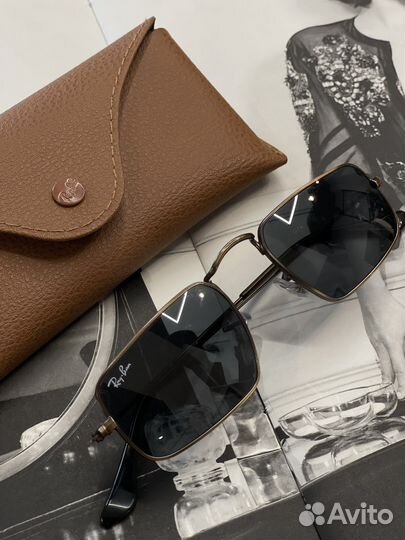 Солнцезащитные очки Ray-Ban