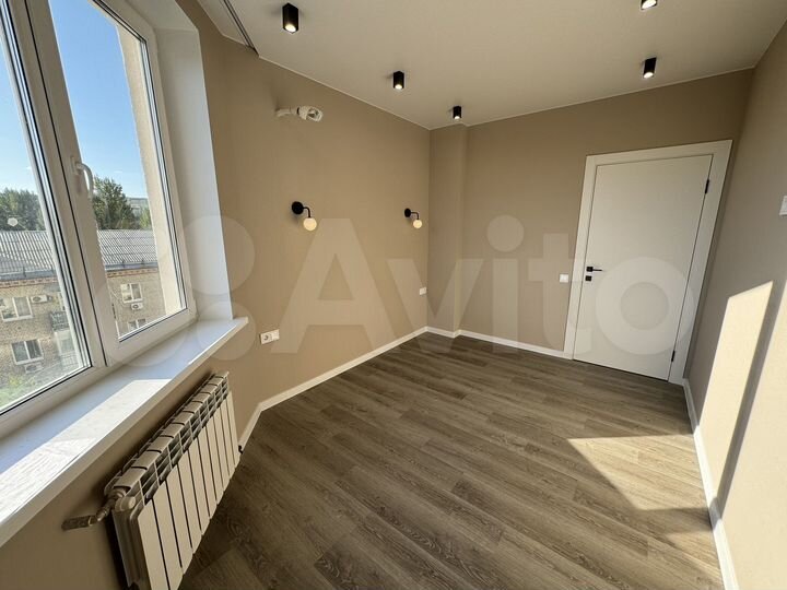 2-к. квартира, 61 м², 7/25 эт.