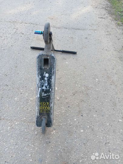 Трюковой самокат