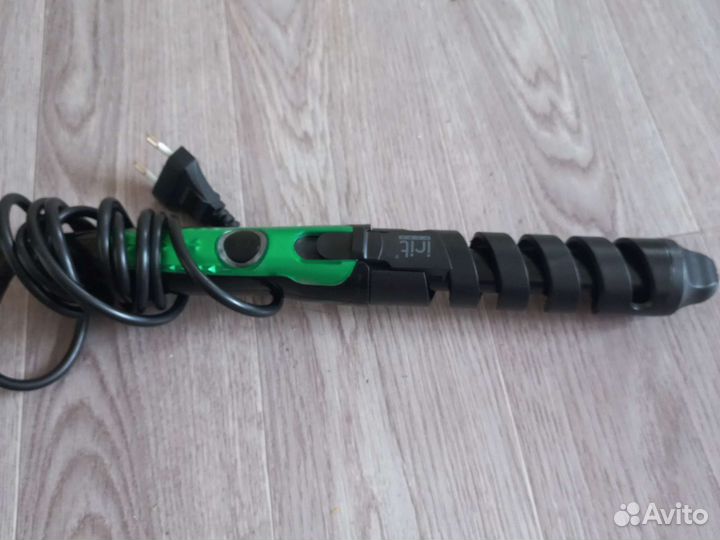 Плойка для завивки волос