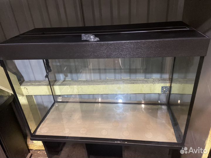 Новый 240 литров с тумбой
