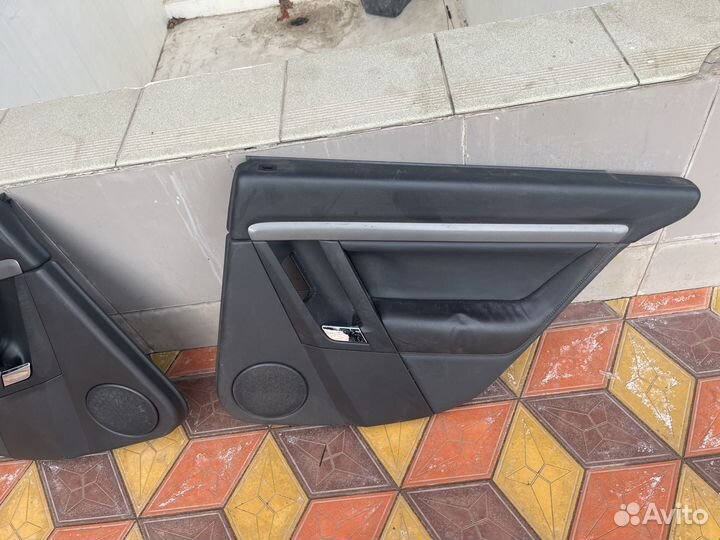 Обшивки заднии Opel Vectra C