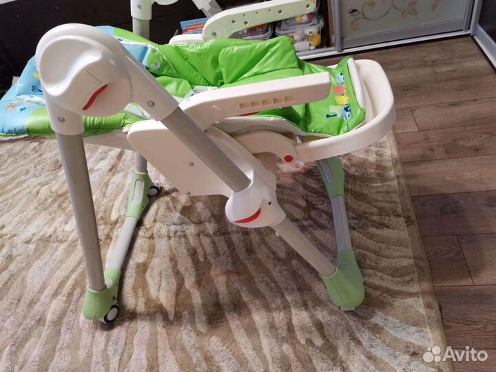 Детский стул для кормления