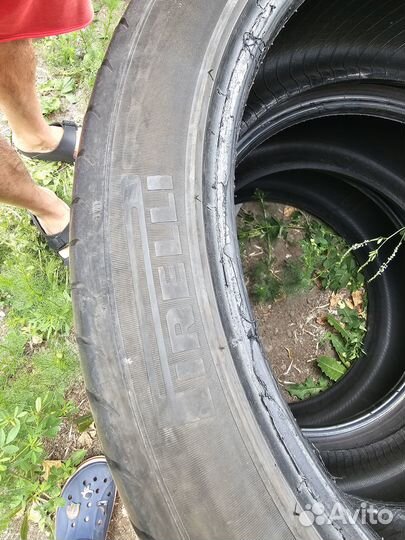 Pirelli P Zero SUV 265/40 R21 105Y