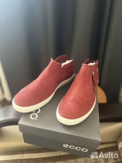 Ботинки женские ecco