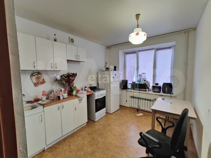 2-к. квартира, 61,4 м², 1/3 эт.