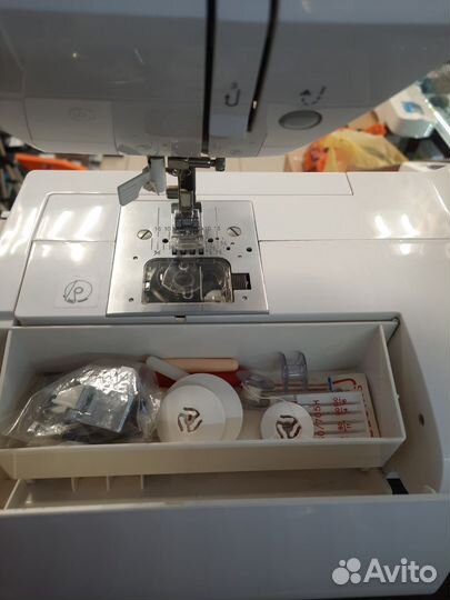 Швейная машина singer 7462