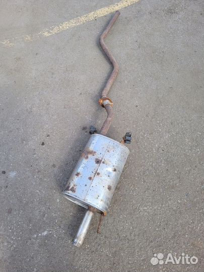 Глушитель банка задняя от Lancer 9