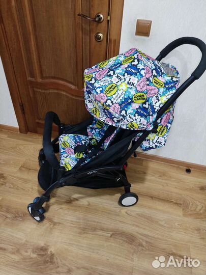 Прогулочная коляска yoya