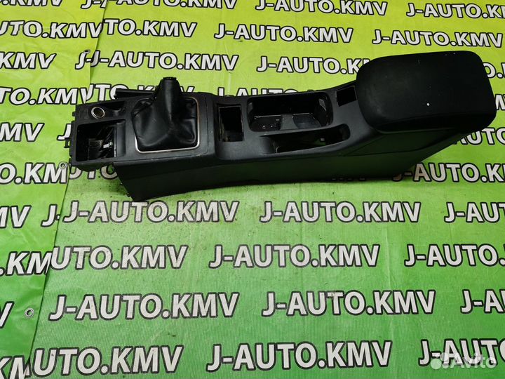 Консоль Mazda 6