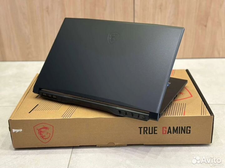 Огромный MSI core i7-12650H 16Gb RTX3050 SSD512