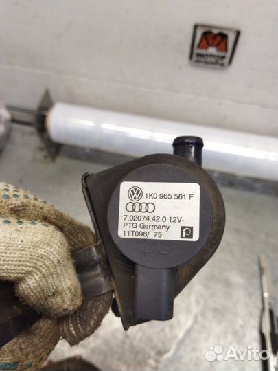 Дополнительный насос охлаждающей жидкости Skoda