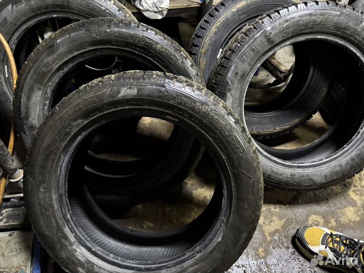 Hankook Winter I'Pike RS2 W429 205/55 R16