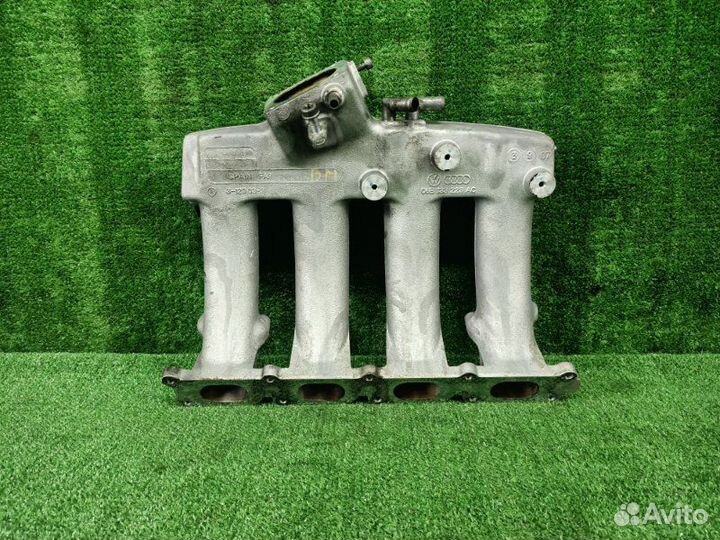 Коллектор впускной Audi A4 B7 BFB 1.8T