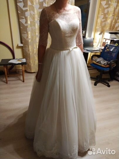 Свадебное платье