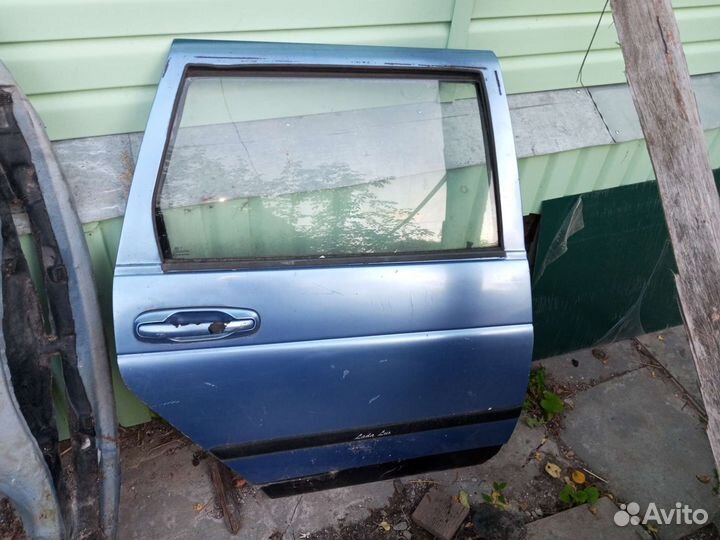 Двери на ваз 2111