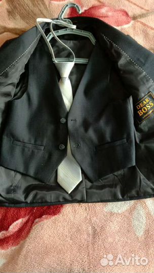 Школьный костюм