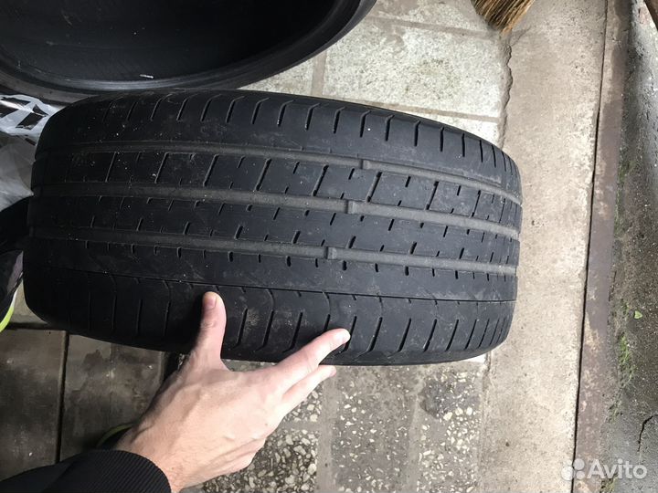 Pirelli P Zero 255/35 R19 96Y