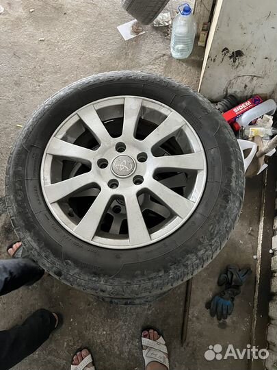 Шины диски колеса р16 летние camry