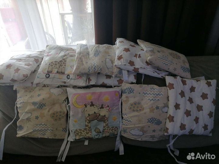 Бортики в кроватку