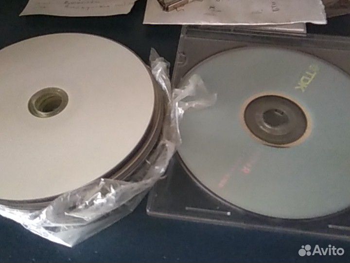 CD, DVD диски брак для коллекции и интерьера