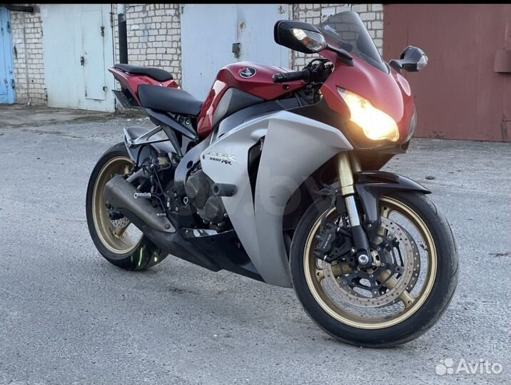 Honda CBR1000 RR/RA 2009