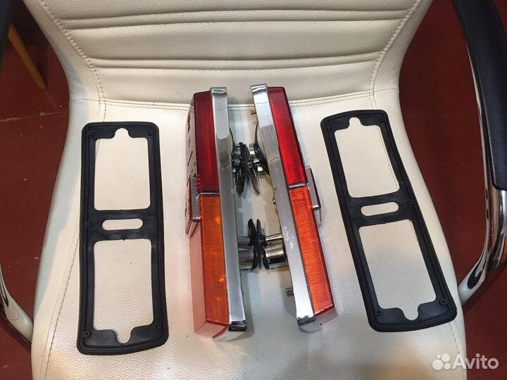 Комплект Новых Задних Габаритов ваз 21011-013