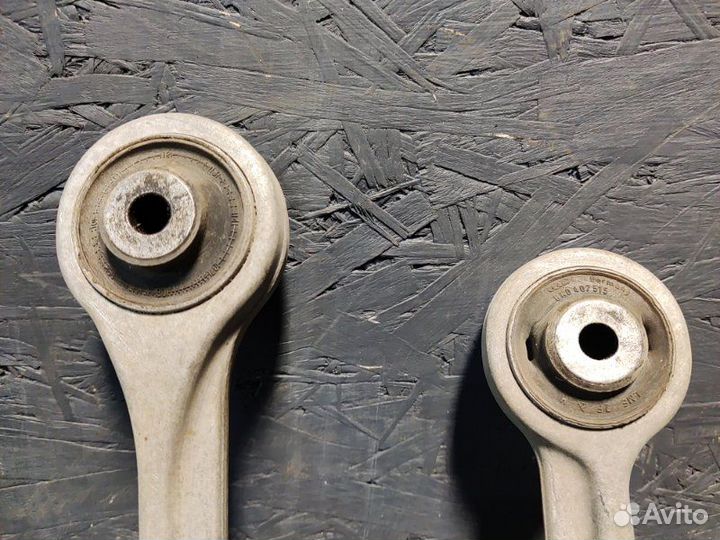 Рычаг подвески верхний передний левый Audi A6 C7