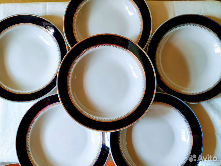 Тарелки столовые,Фарфор,Винтаж, 