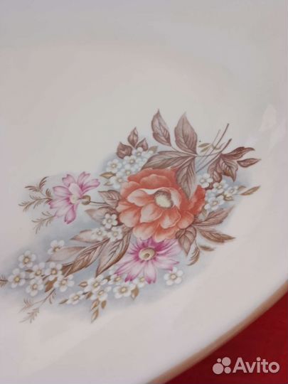 Блюдо овальное