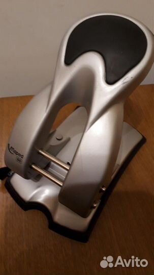 Дырокол Maped 60. б/у