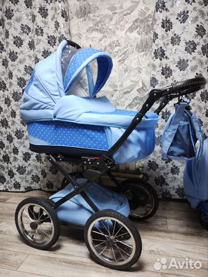 Коляска Riko blanca 2 в 1