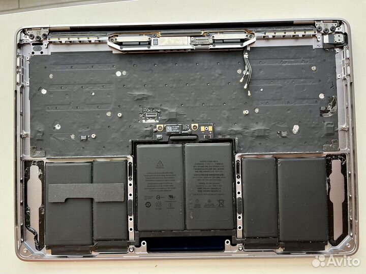 Топкейс с клавиатурой на Apple MacBook Pro 13-inch