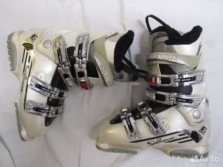 Горнолыжные ботинки salomon (24,0-24,5) как новые