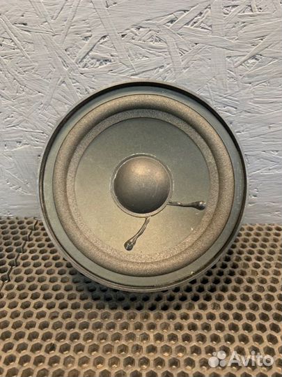 Динамик передний правый Bentley Continental Flying