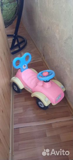 Детская машинка каталка