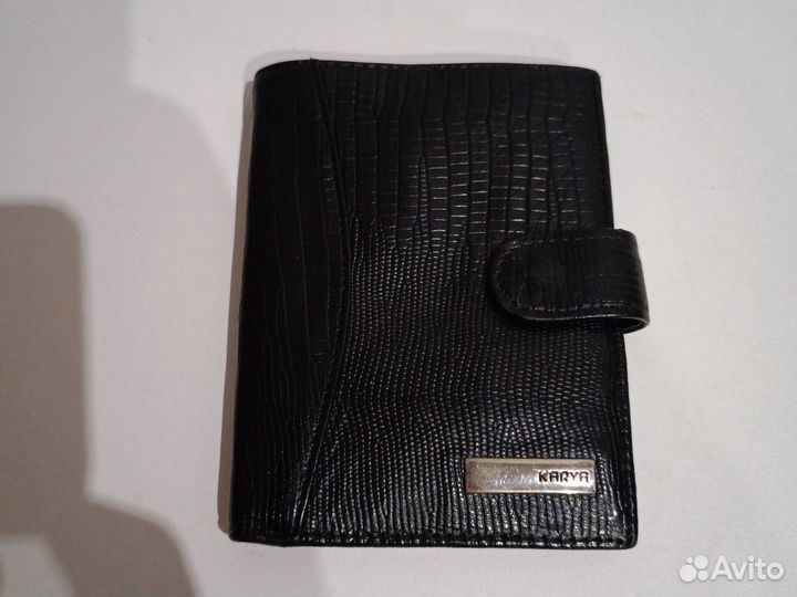 Мужское кожаное портмоне