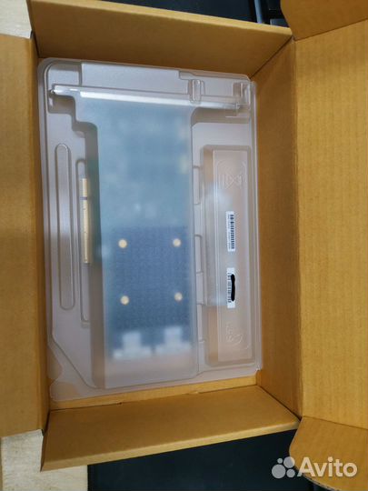 Broadcom megaraid 9560-16I