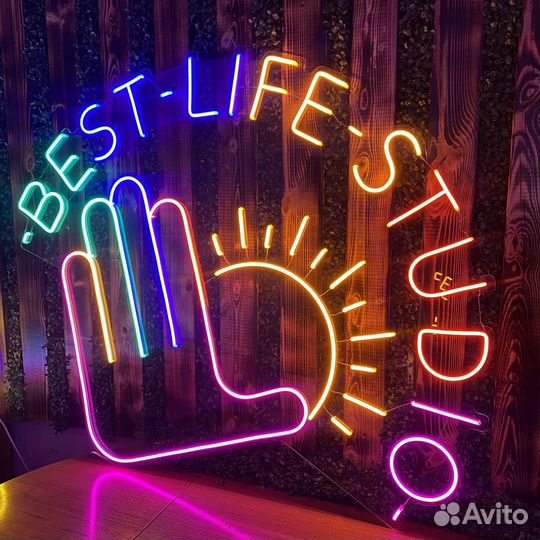 Неоновая вывеска для бизнеса