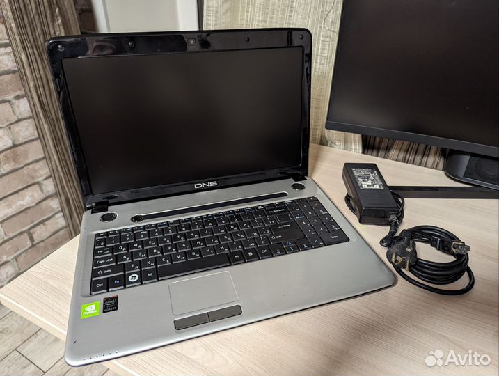 Игровой ноутбук DNS i7-3630QM/GT 640/2 диска/8 RAM