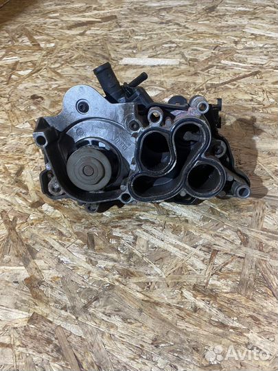 Помпа Термостат Skoda Octavia A7 13-21