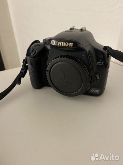 Зеркальный фотоаппарат