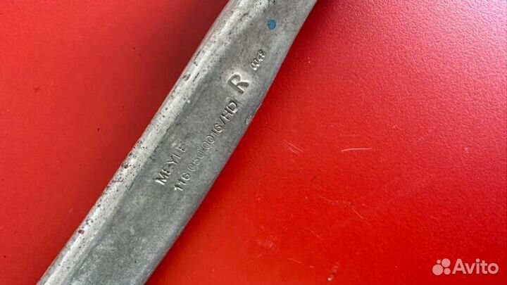 Рычаг передний правый Audi A6 C6 AUK 3.2 2008