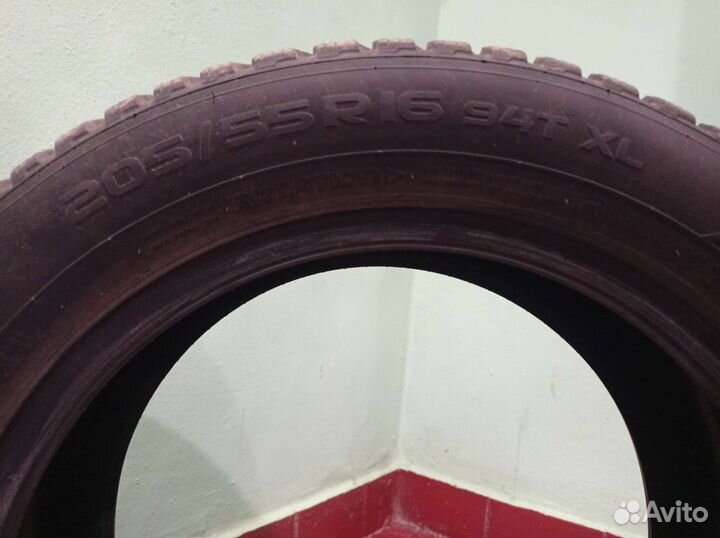 Nokian Tyres Hakkapeliitta 8 205/55 R16 94T