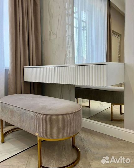 Шкаф распашной с фрезеровкой