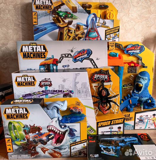 Трек Metal Machines Gorilla Attack