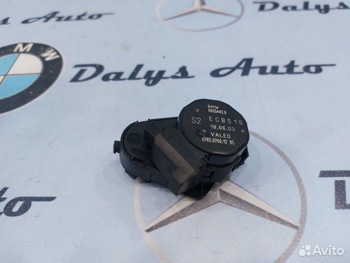 Сервопривод заслонок печки Bmw X5 E53 LCI M54B30