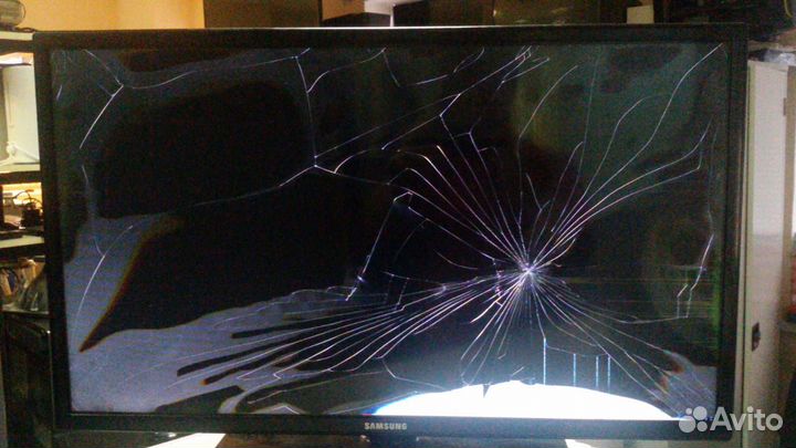 Телевизор Philips 42PFL5405H разбита матрица и др