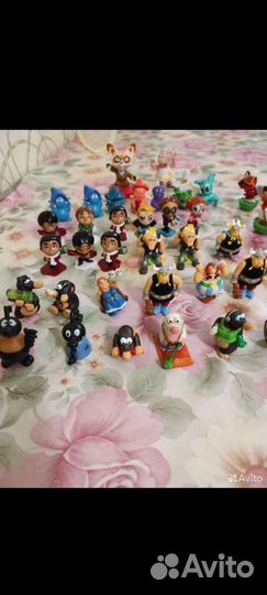 Игрушки из киндер сюрприза пакетом